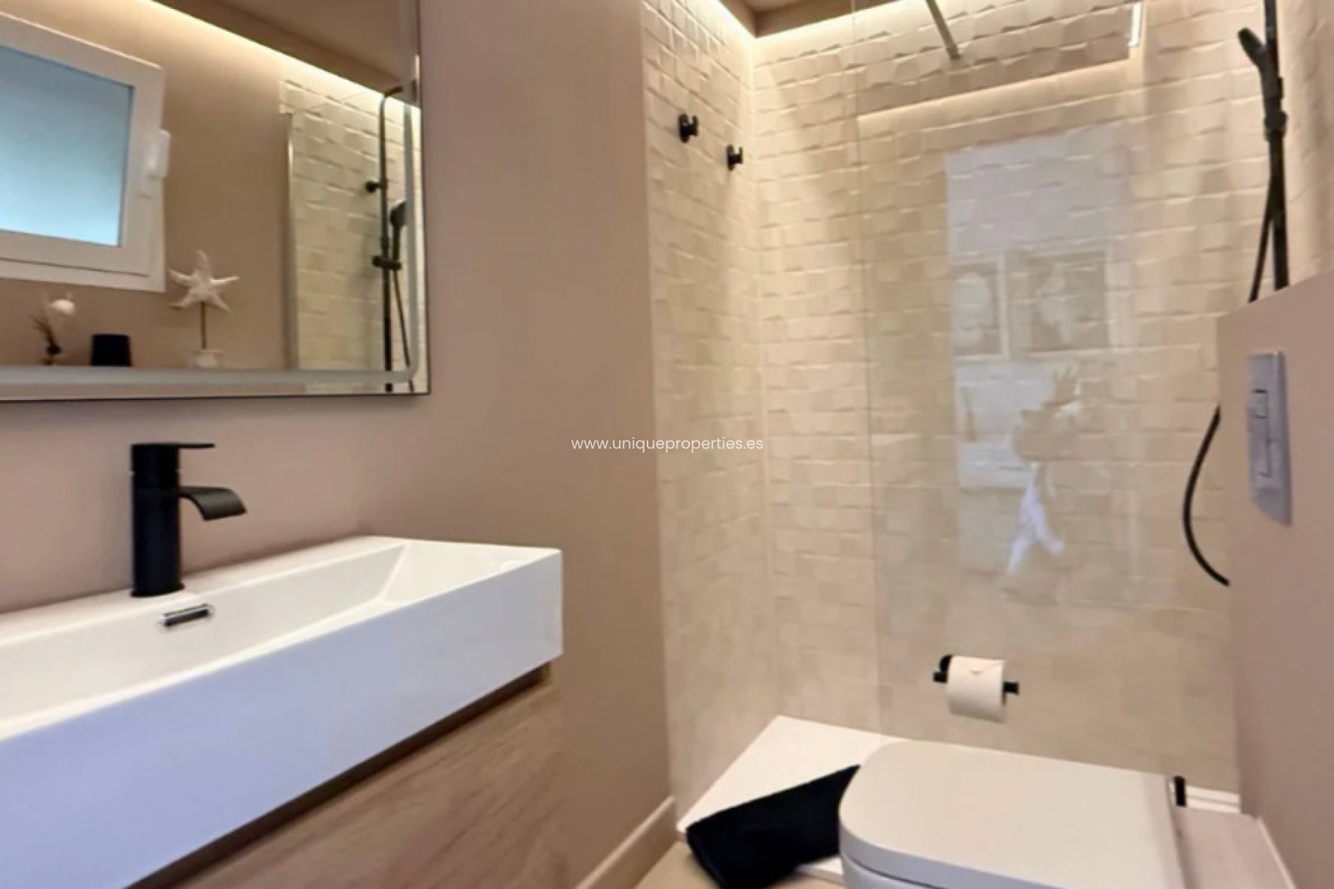 Resale - Apartment -
Palma - Sant Agustí