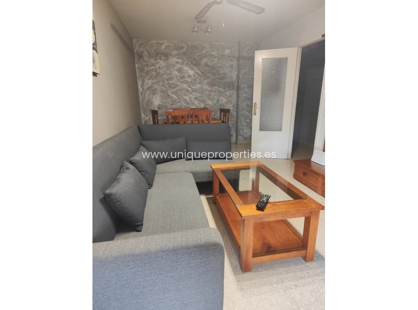 Resale - Apartment -
Seron