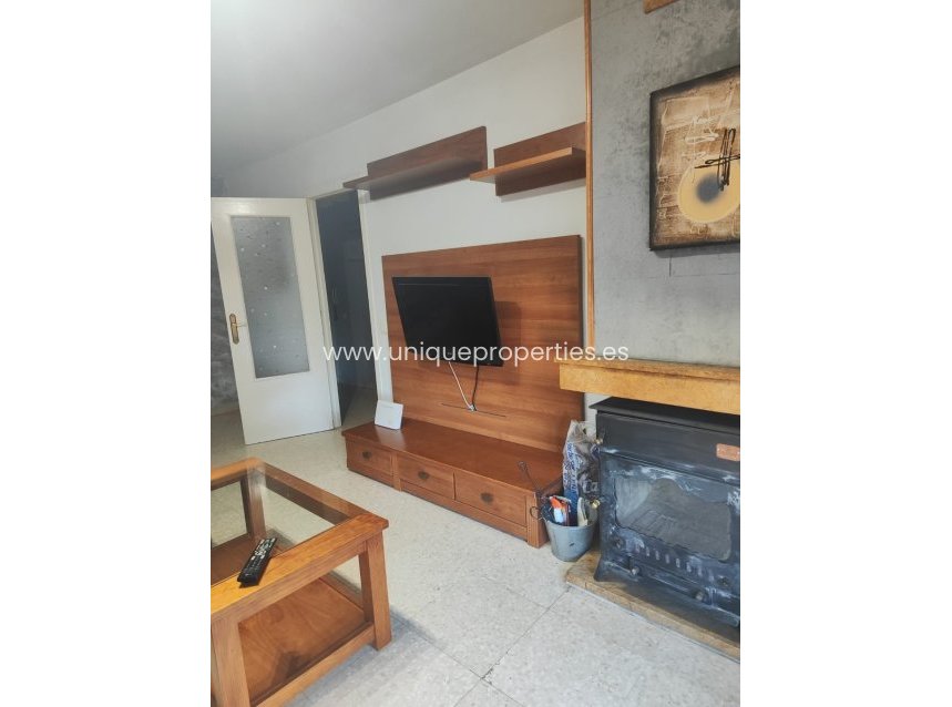 Resale - Apartment -
Seron