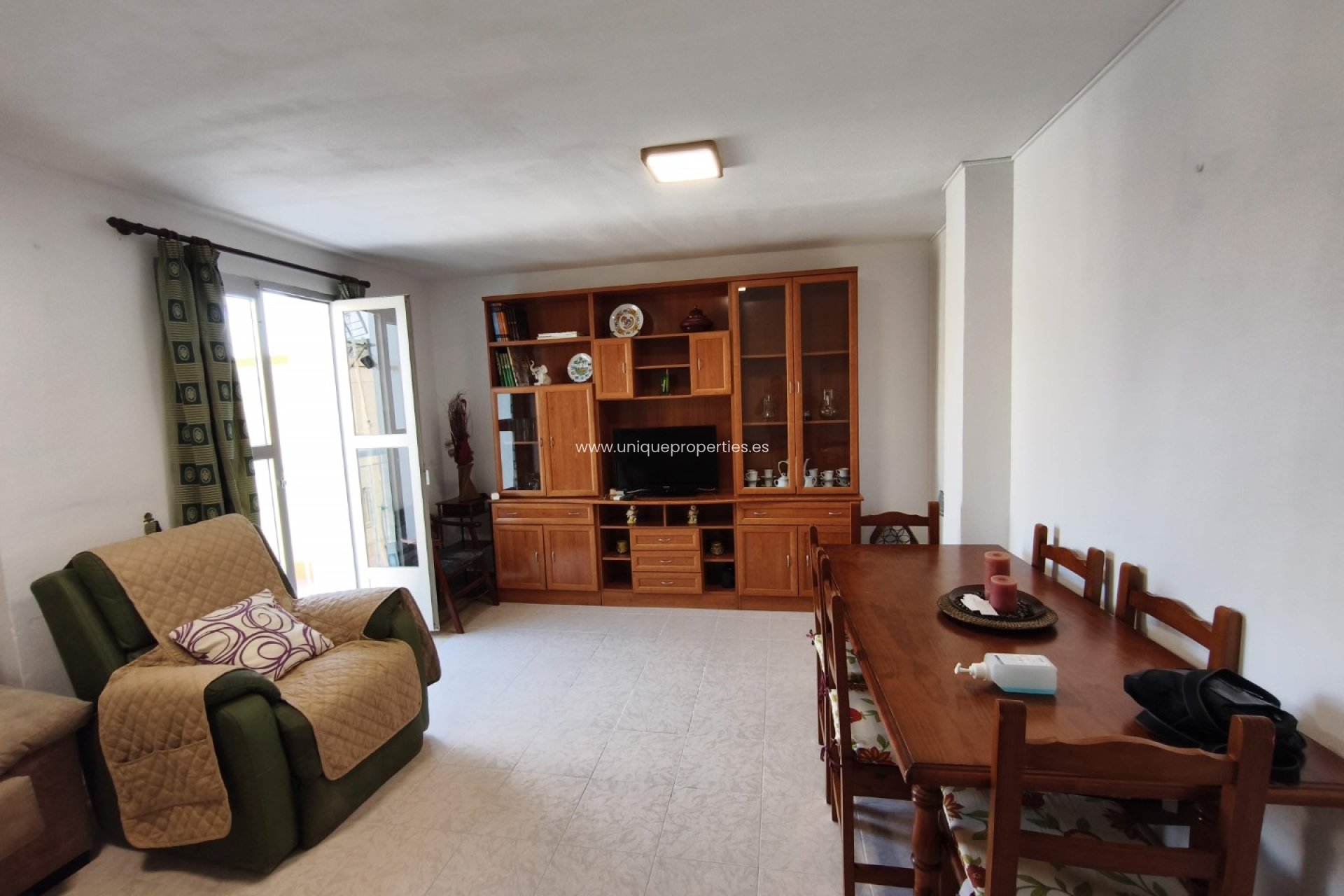 Resale - Apartment -
Tijola