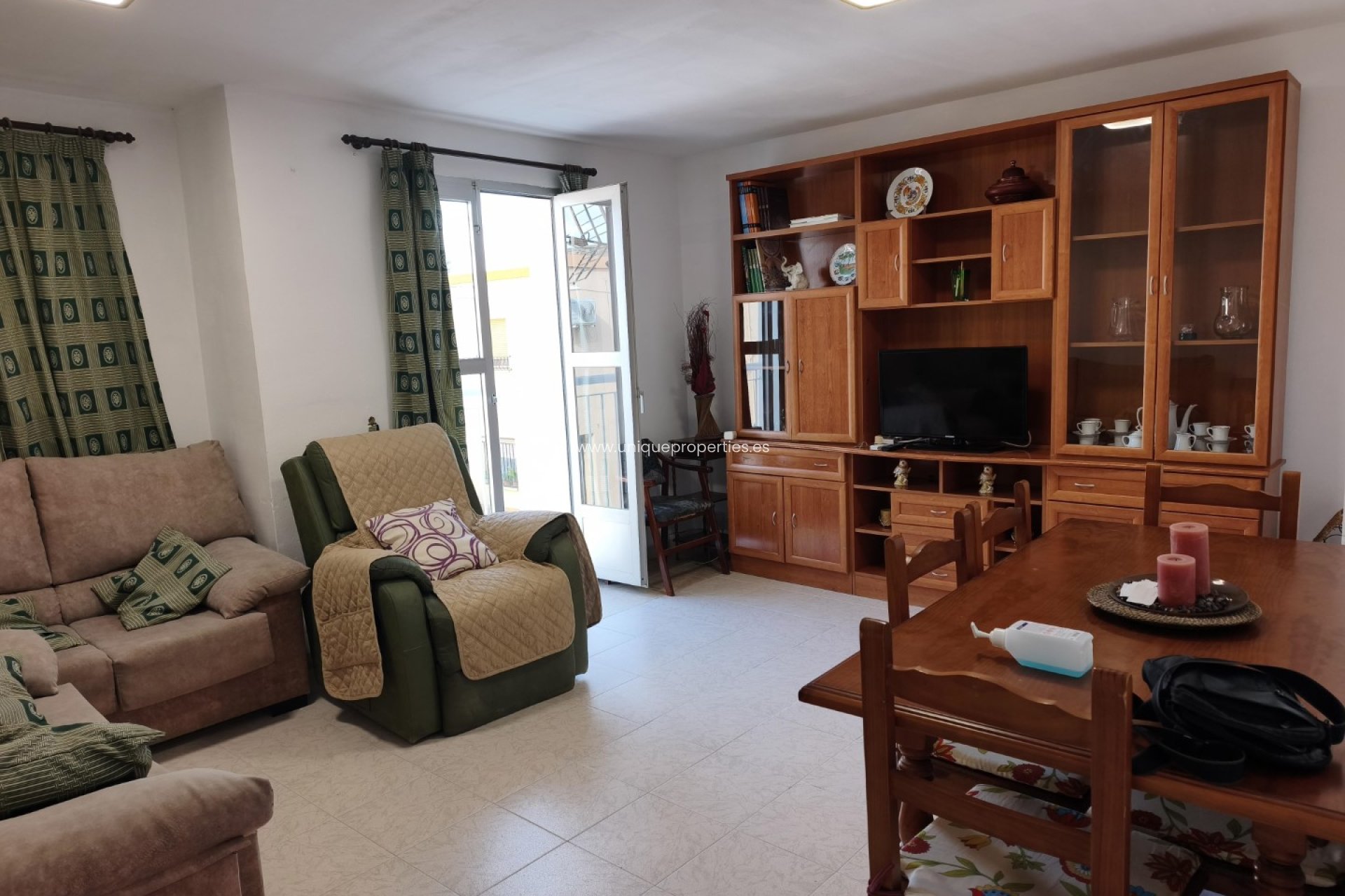 Resale - Apartment -
Tijola