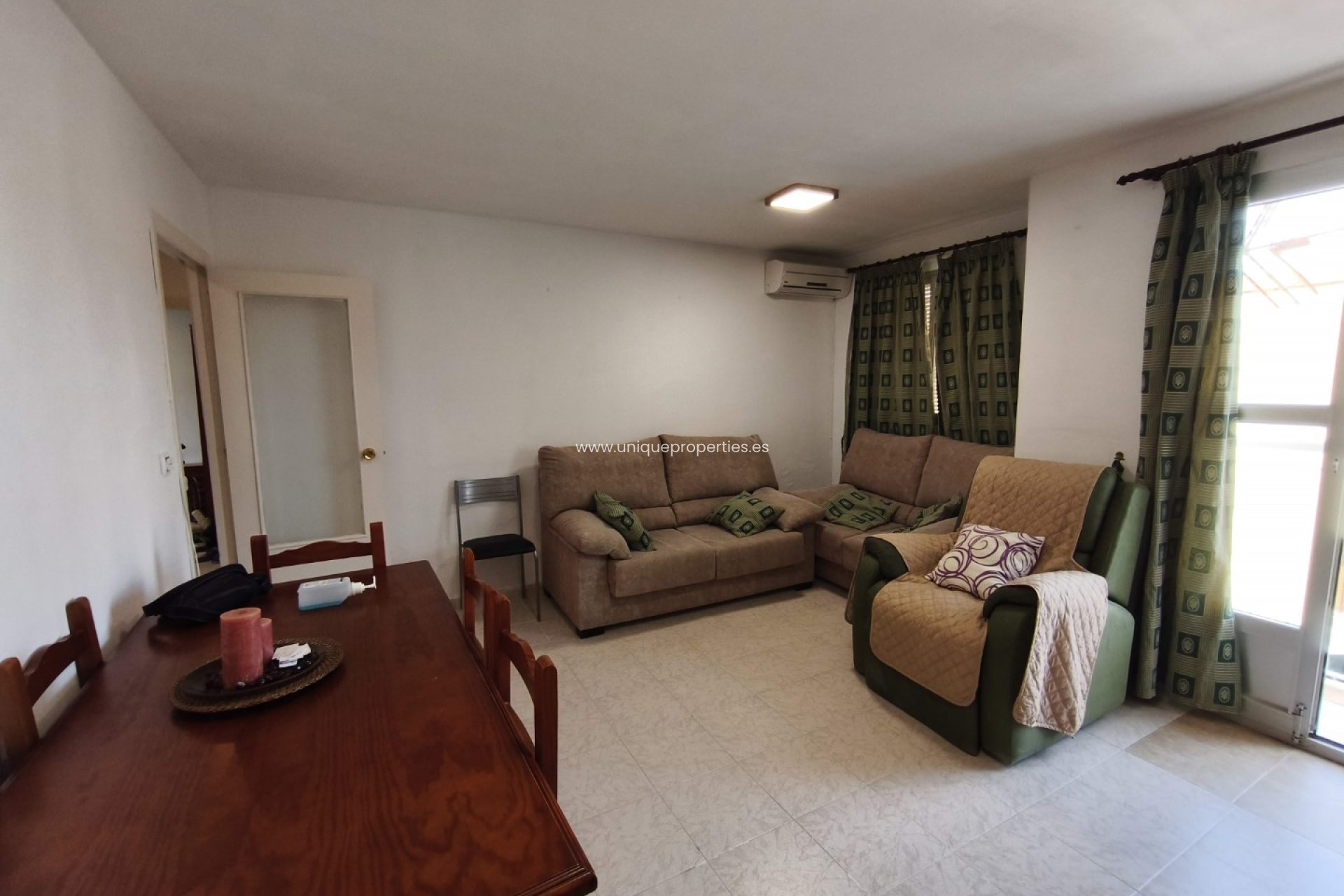 Resale - Apartment -
Tijola