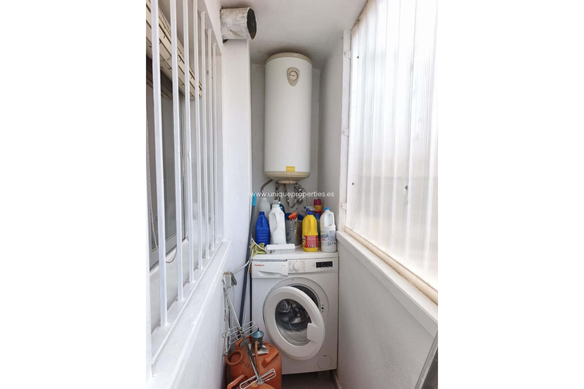 Resale - Apartment -
Tijola