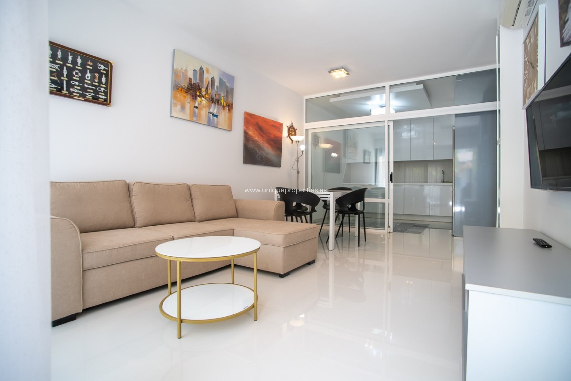 Resale - Apartment -
TORRE DE LA HORADADA - TORRE DE LA HORARADA