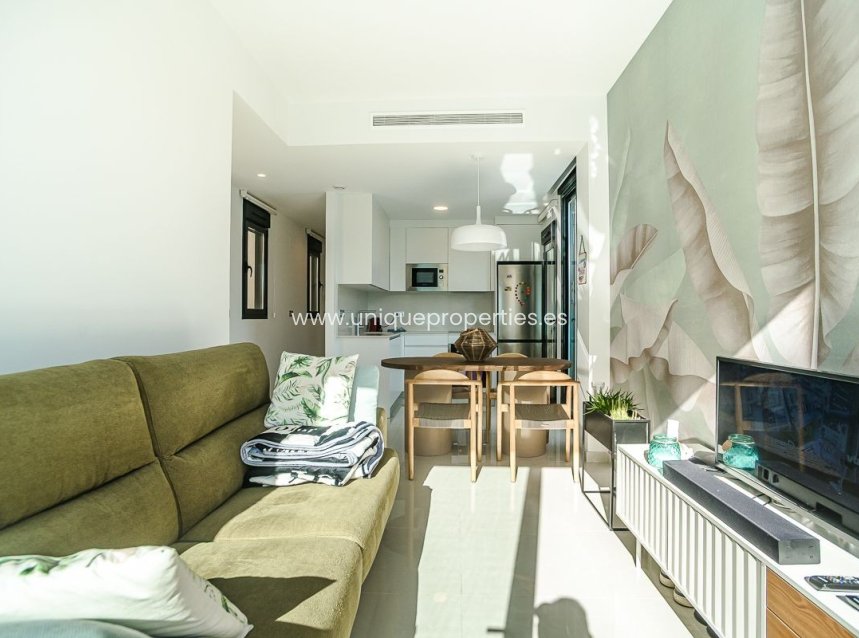 Resale - Apartment -
Torrevieja - Calas Blancas