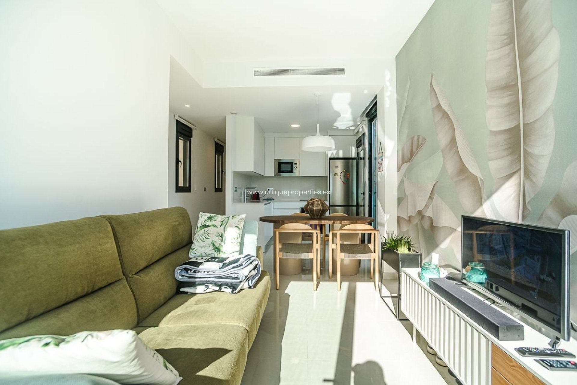 Resale - Apartment -
Torrevieja - Calas Blancas