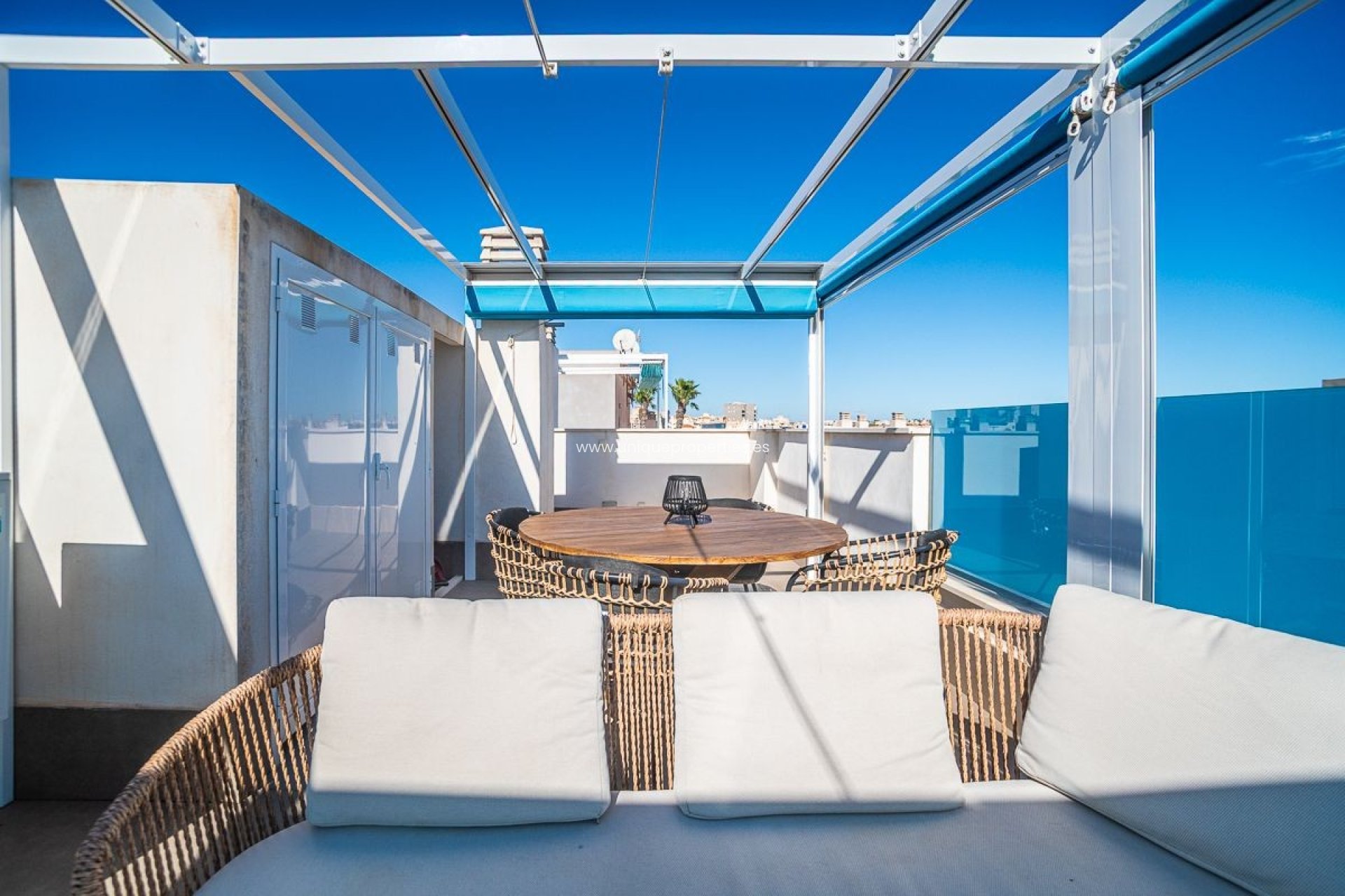 Resale - Apartment -
Torrevieja - Calas Blancas