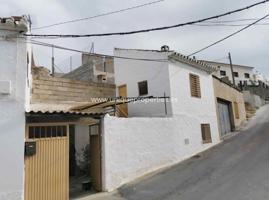 Resale - Cave House -
Caniles