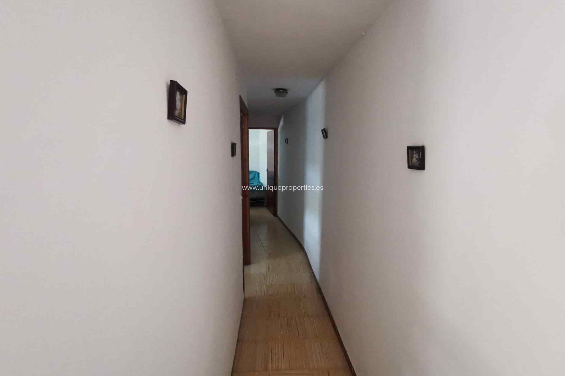 Resale - Cave House -
Caniles