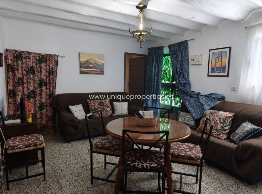 Resale - Cave House -
Castril