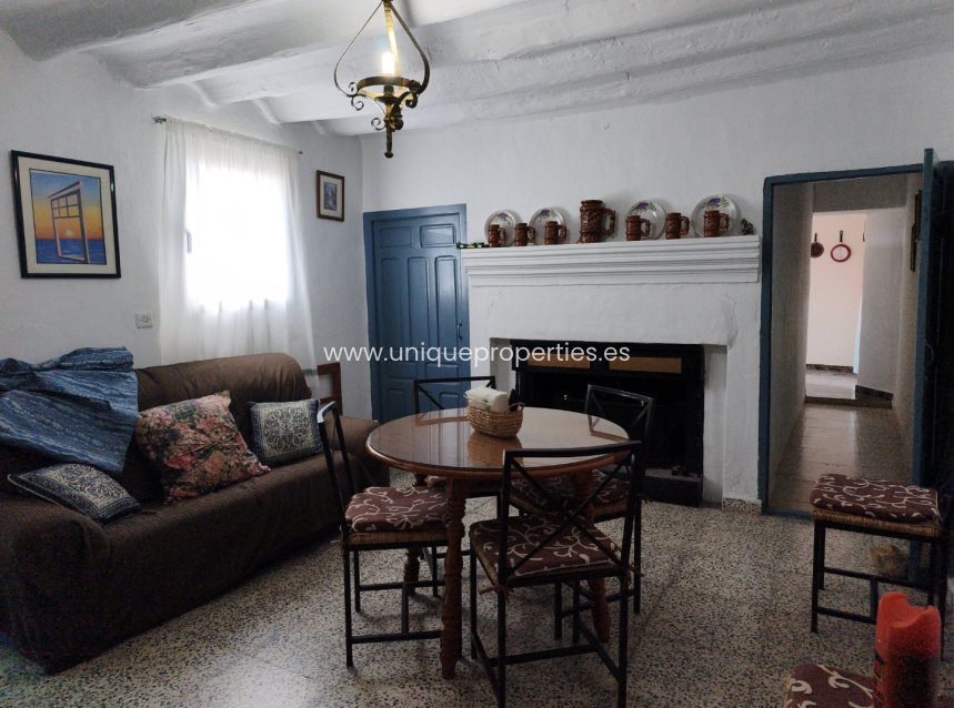 Resale - Cave House -
Castril