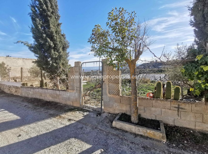 Resale - Cave House -
Cortes de Baza