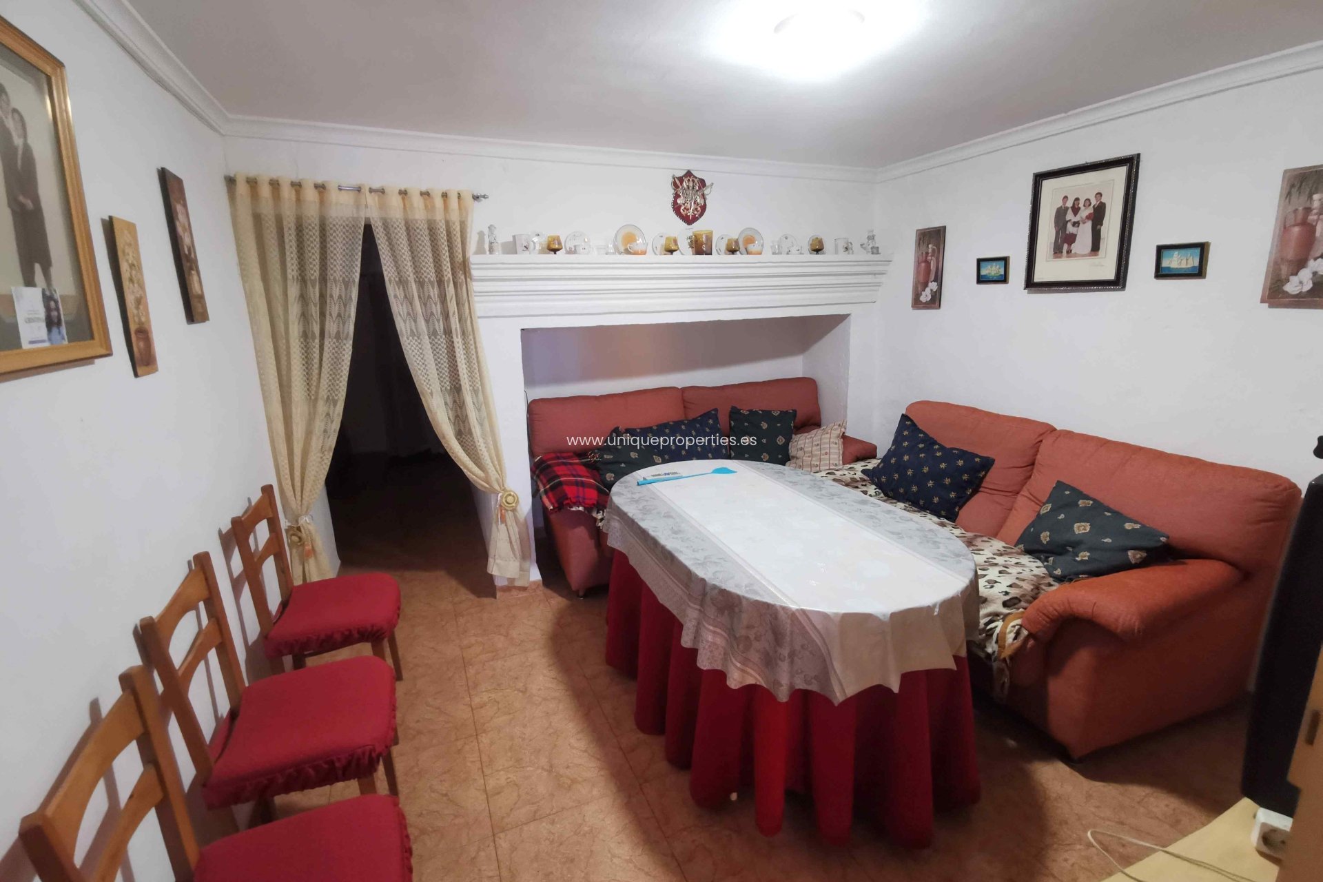 Resale - Cave House -
Cortes de Baza