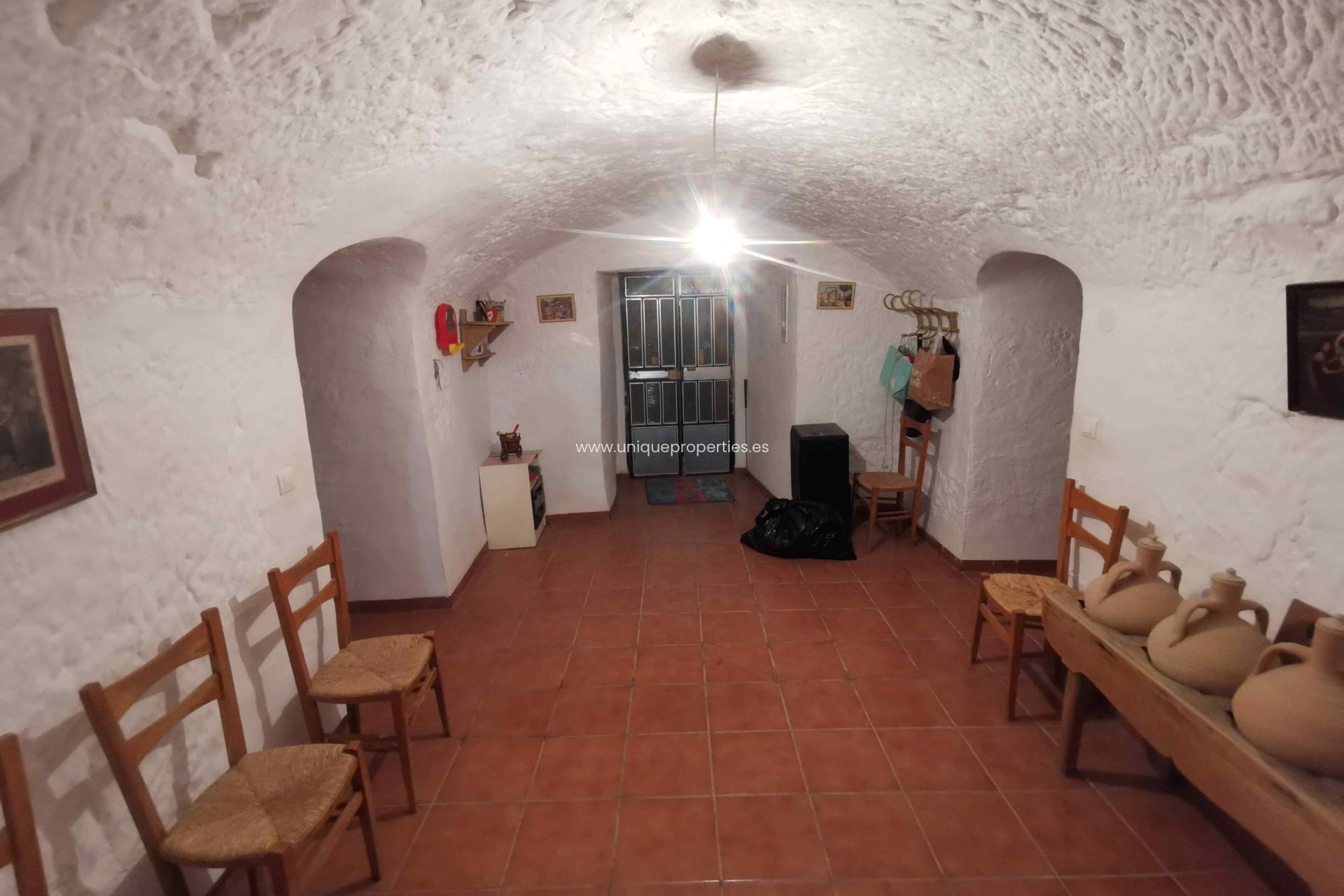 Resale - Cave House -
Cortes de Baza