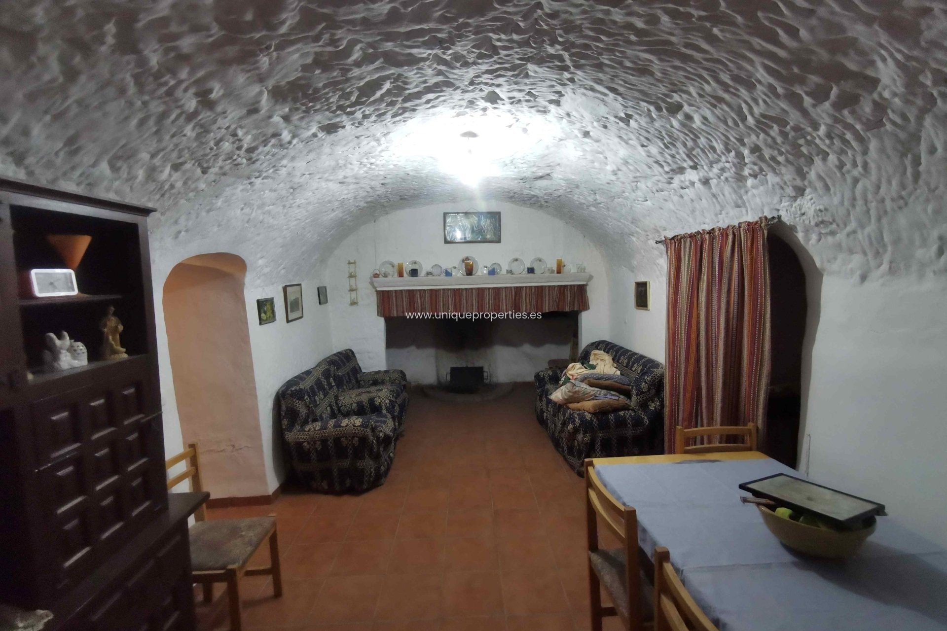 Resale - Cave House -
Cortes de Baza