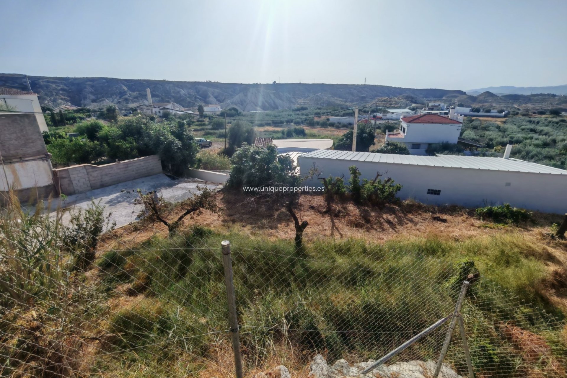Resale - Commercial -
Partaloa