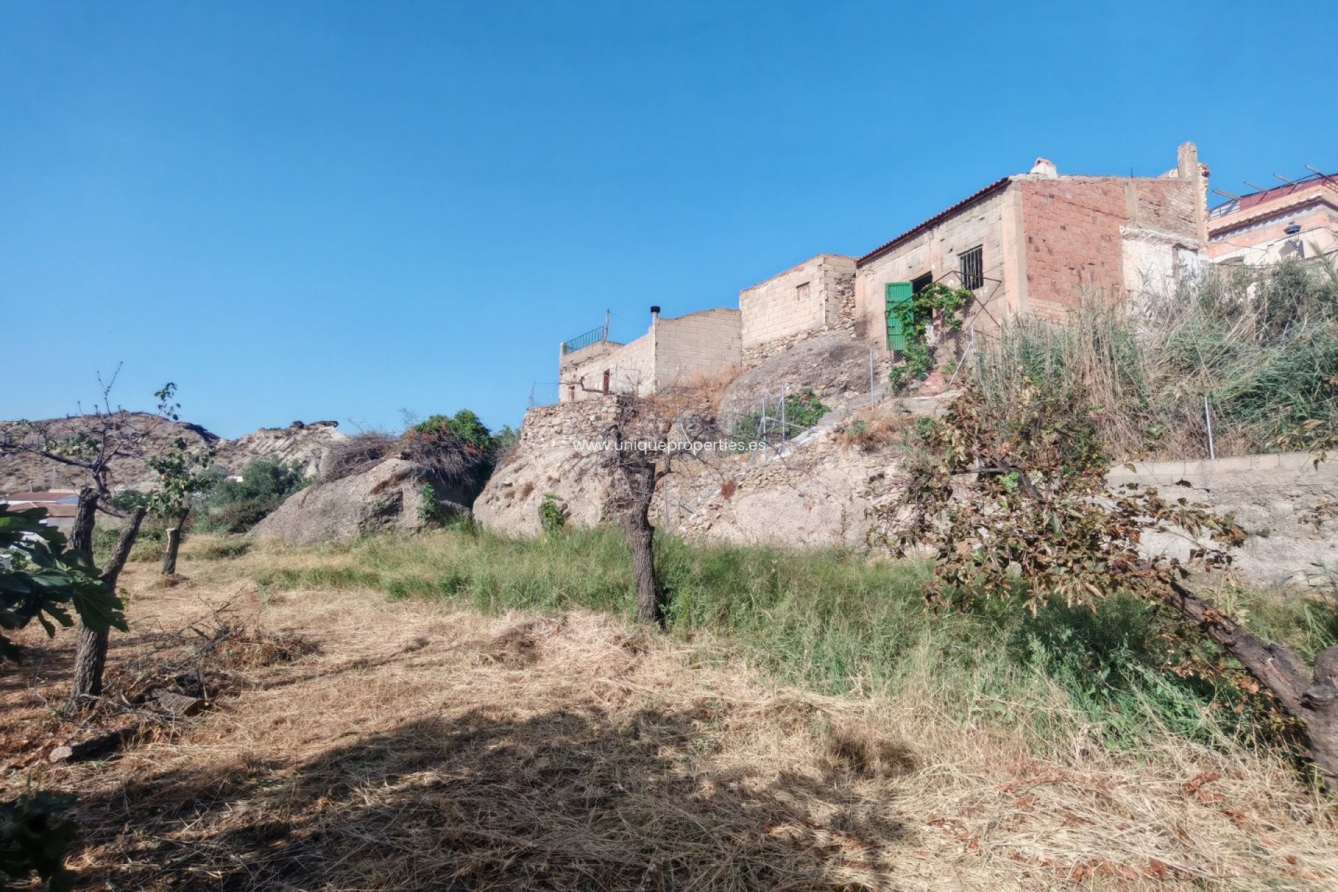 Resale - Commercial -
Partaloa