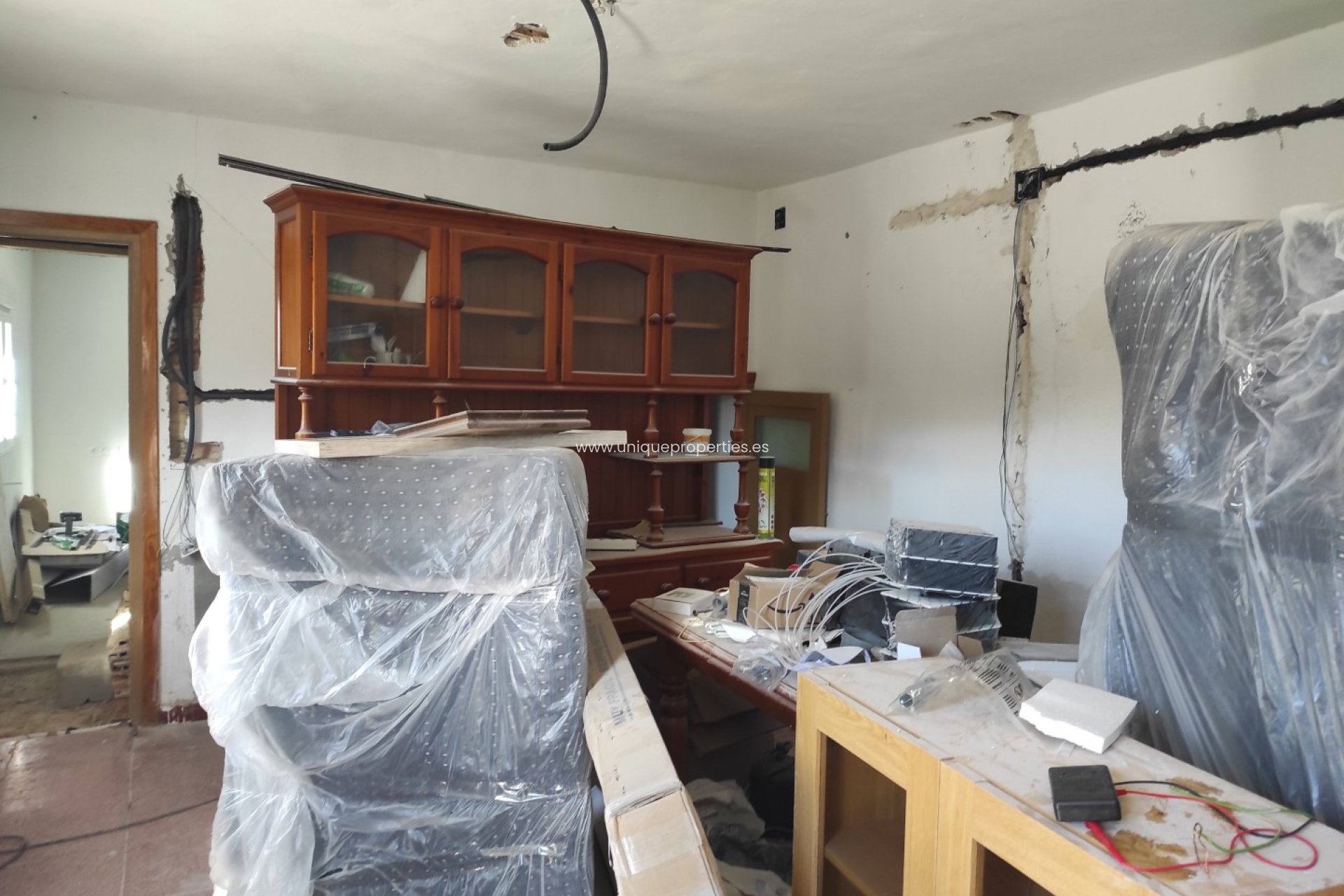 Resale - Cortijo -
Caniles