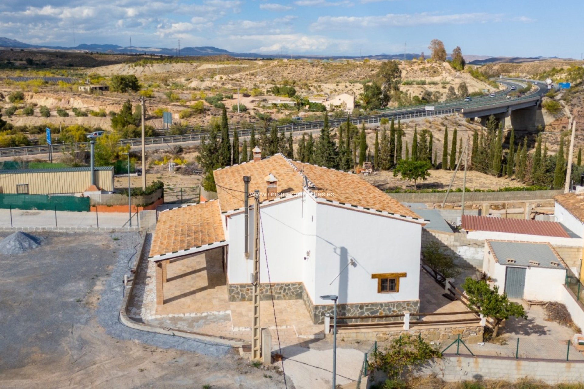 Resale - Cortijo -
Cantoria