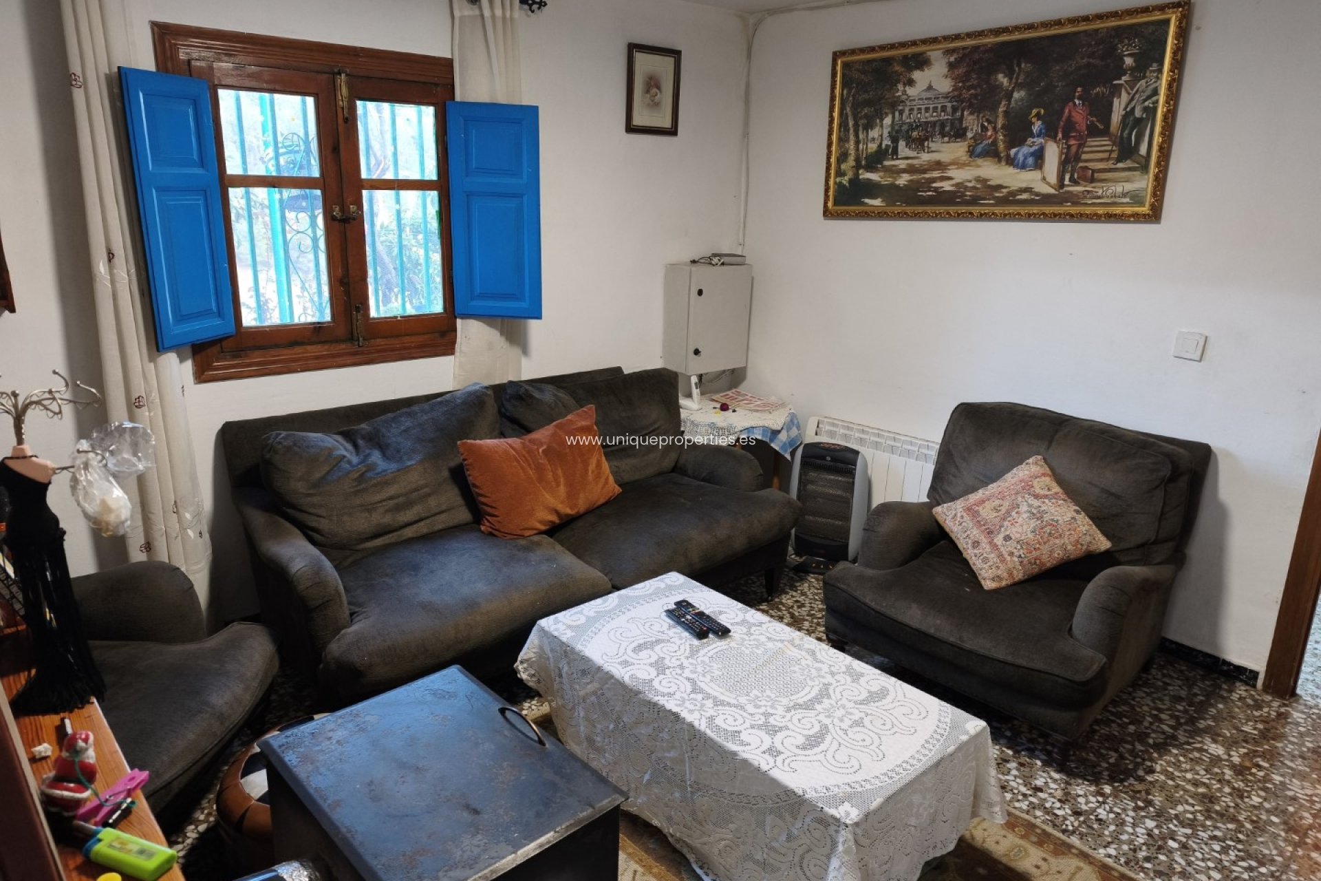 Resale - Cortijo -
Huescar