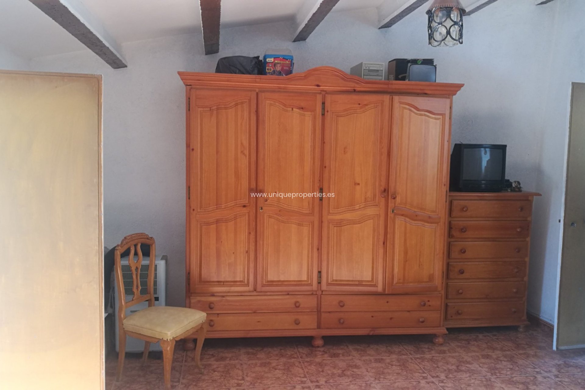 Resale - Cortijo -
Purchena