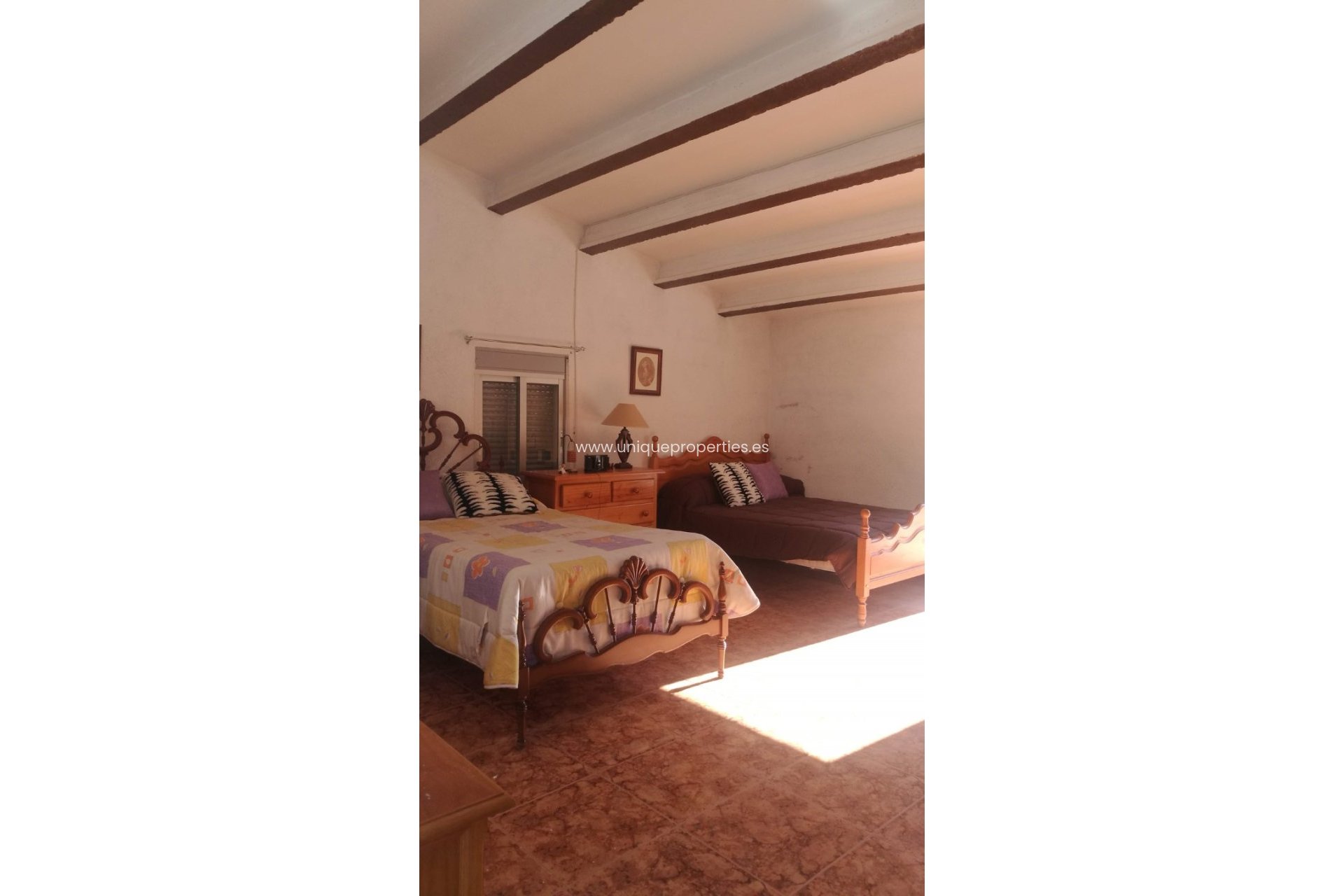 Resale - Cortijo -
Purchena