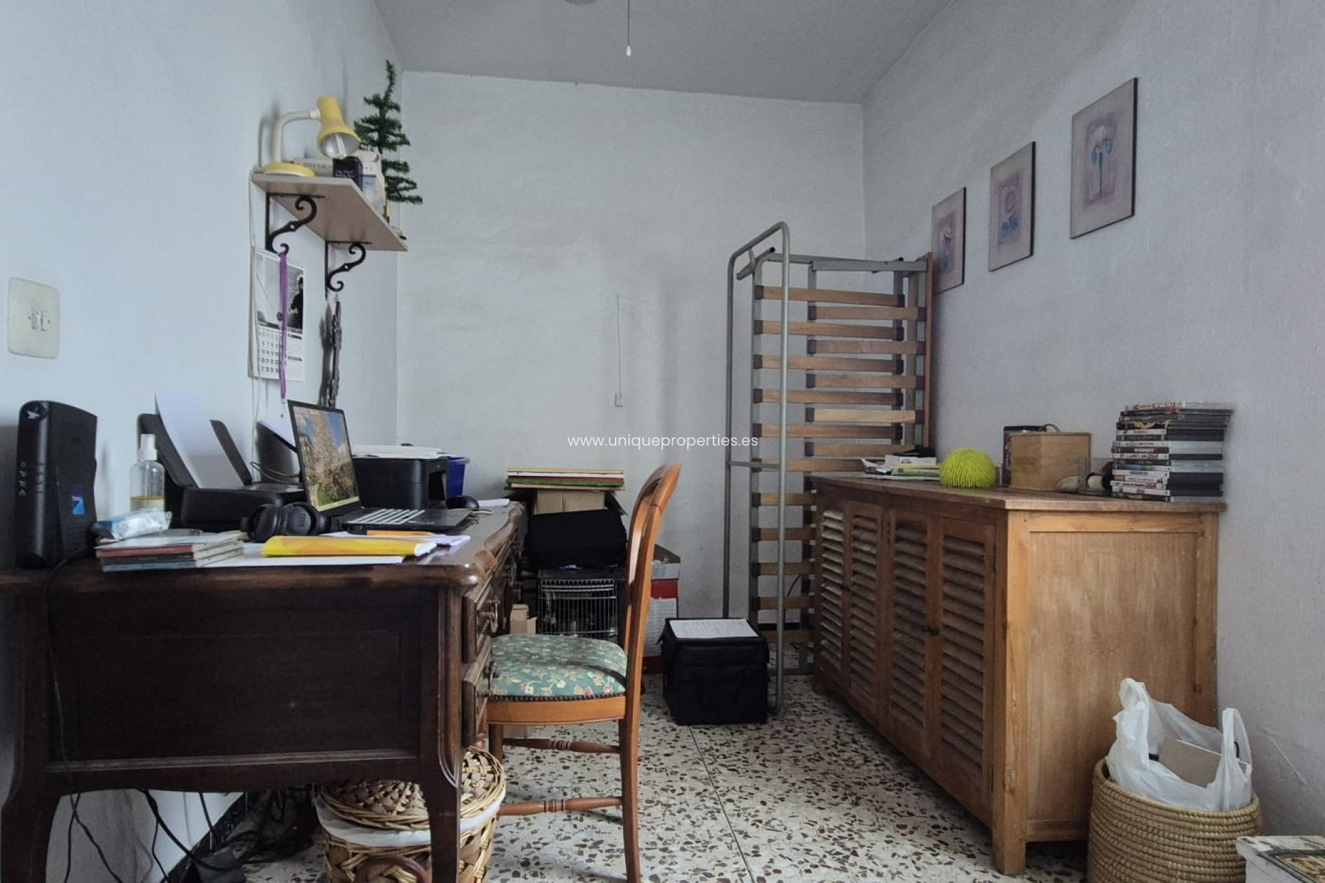 Resale - Cortijo -
Urracal