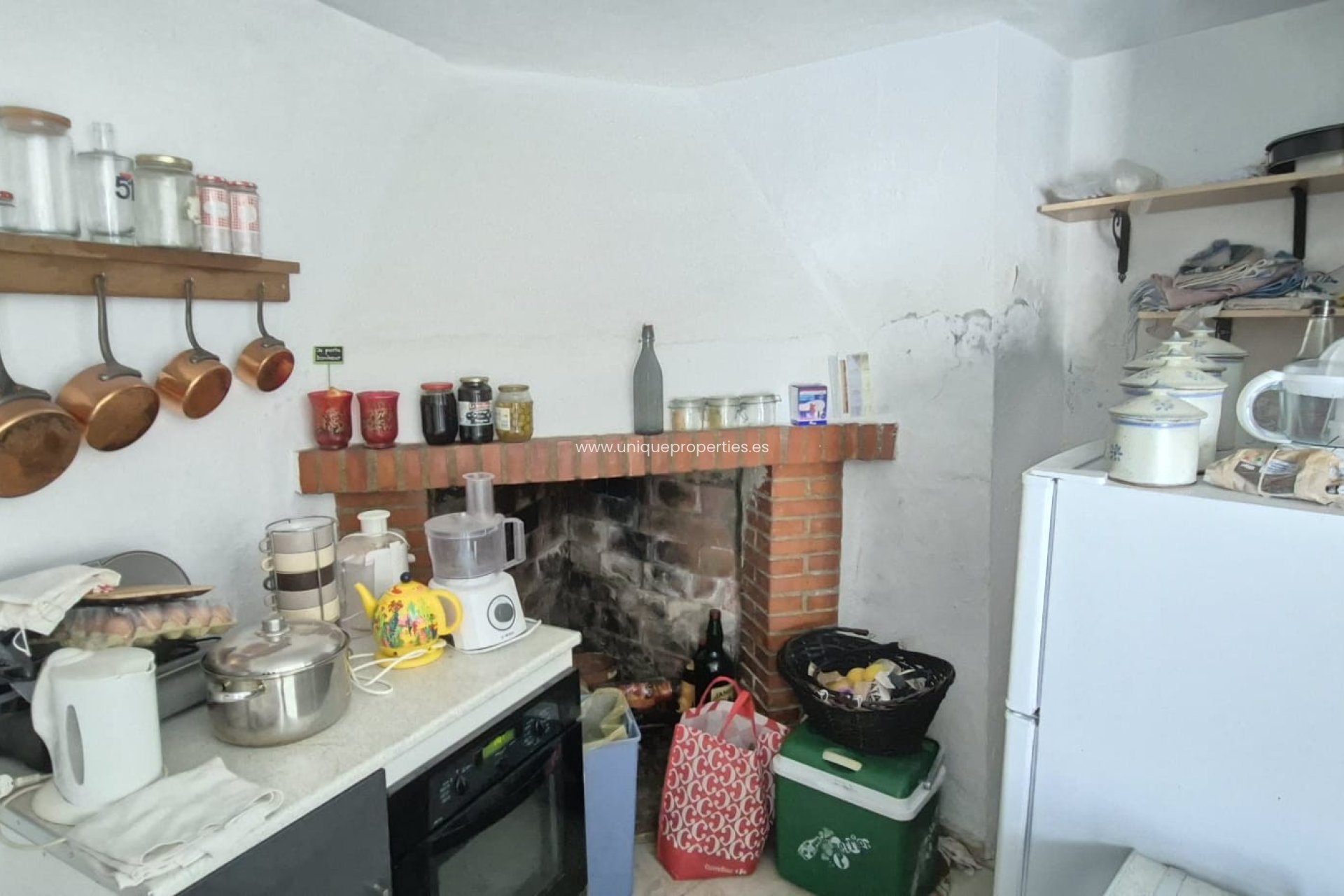 Resale - Cortijo -
Urracal