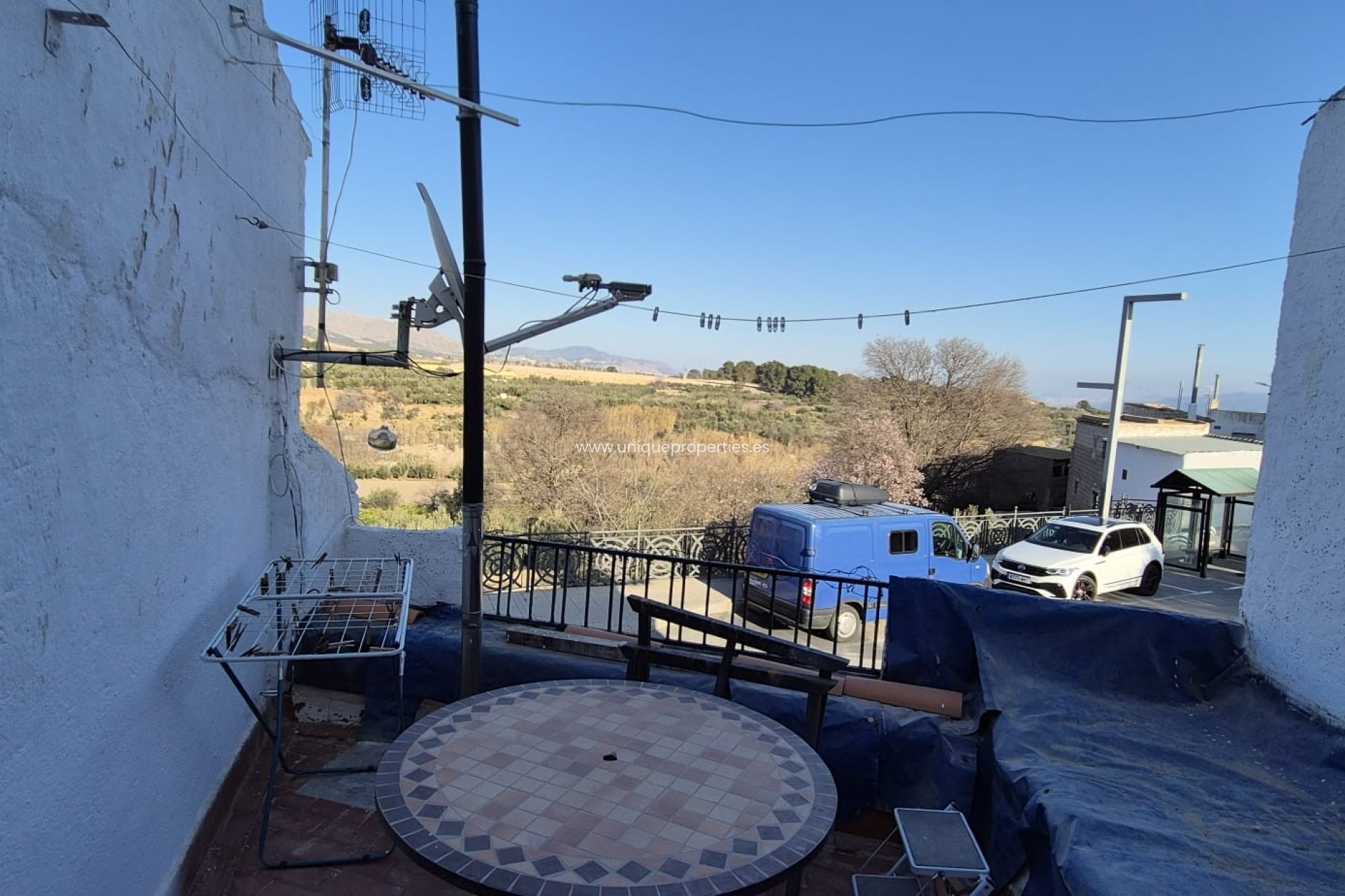 Resale - Cortijo -
Urracal