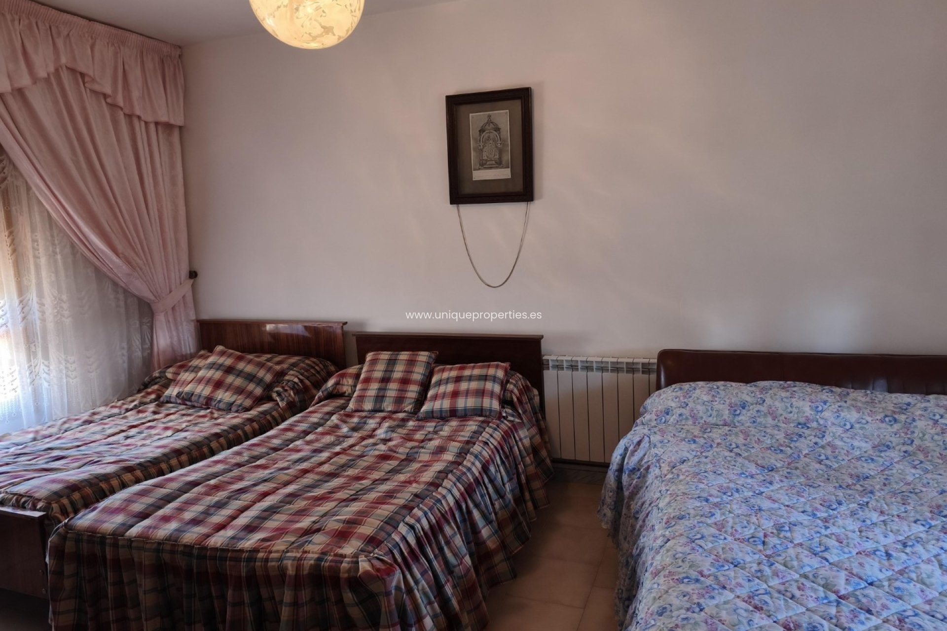 Resale - Country House -
Baza