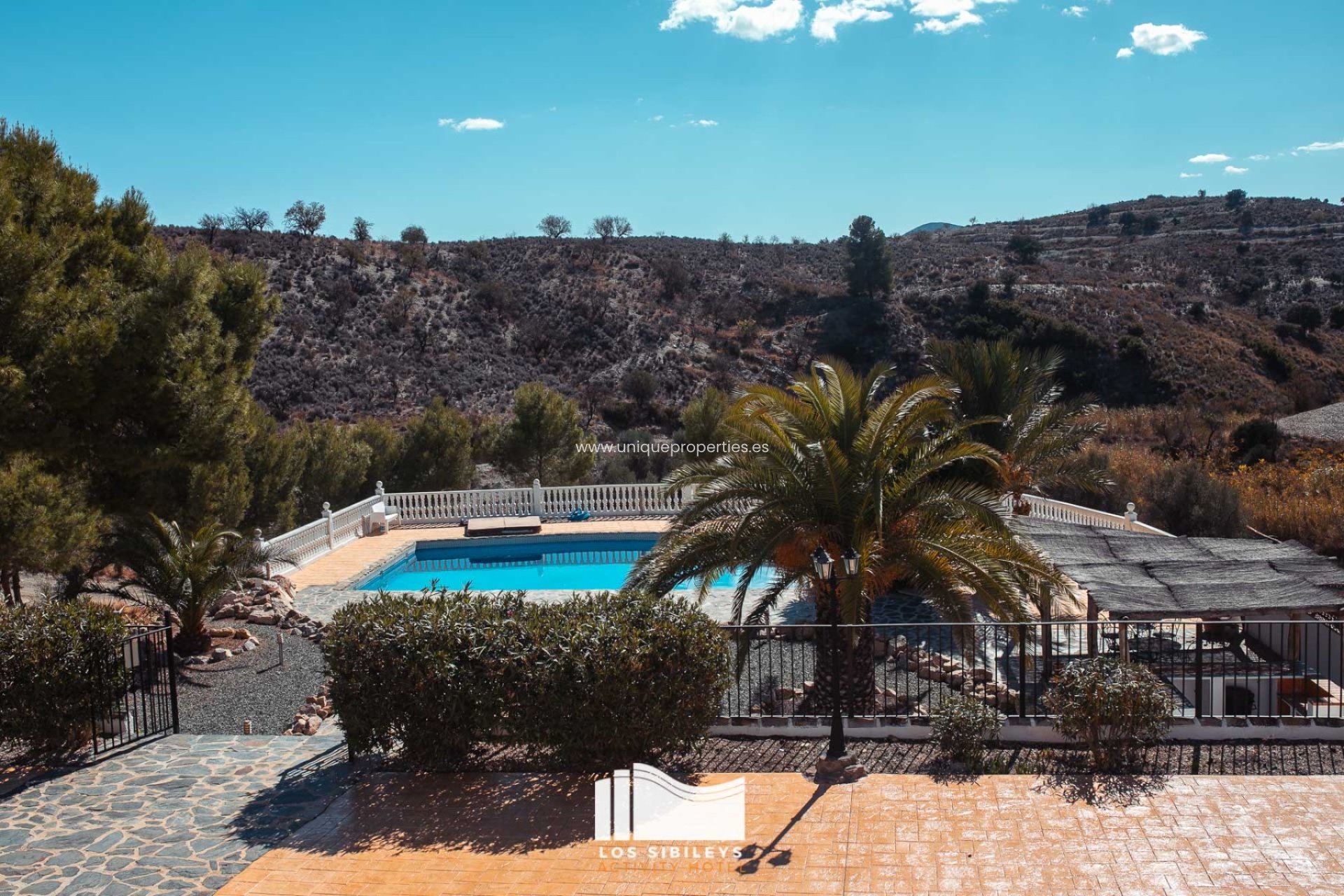 Resale - Country Property/Finca -
Lorca