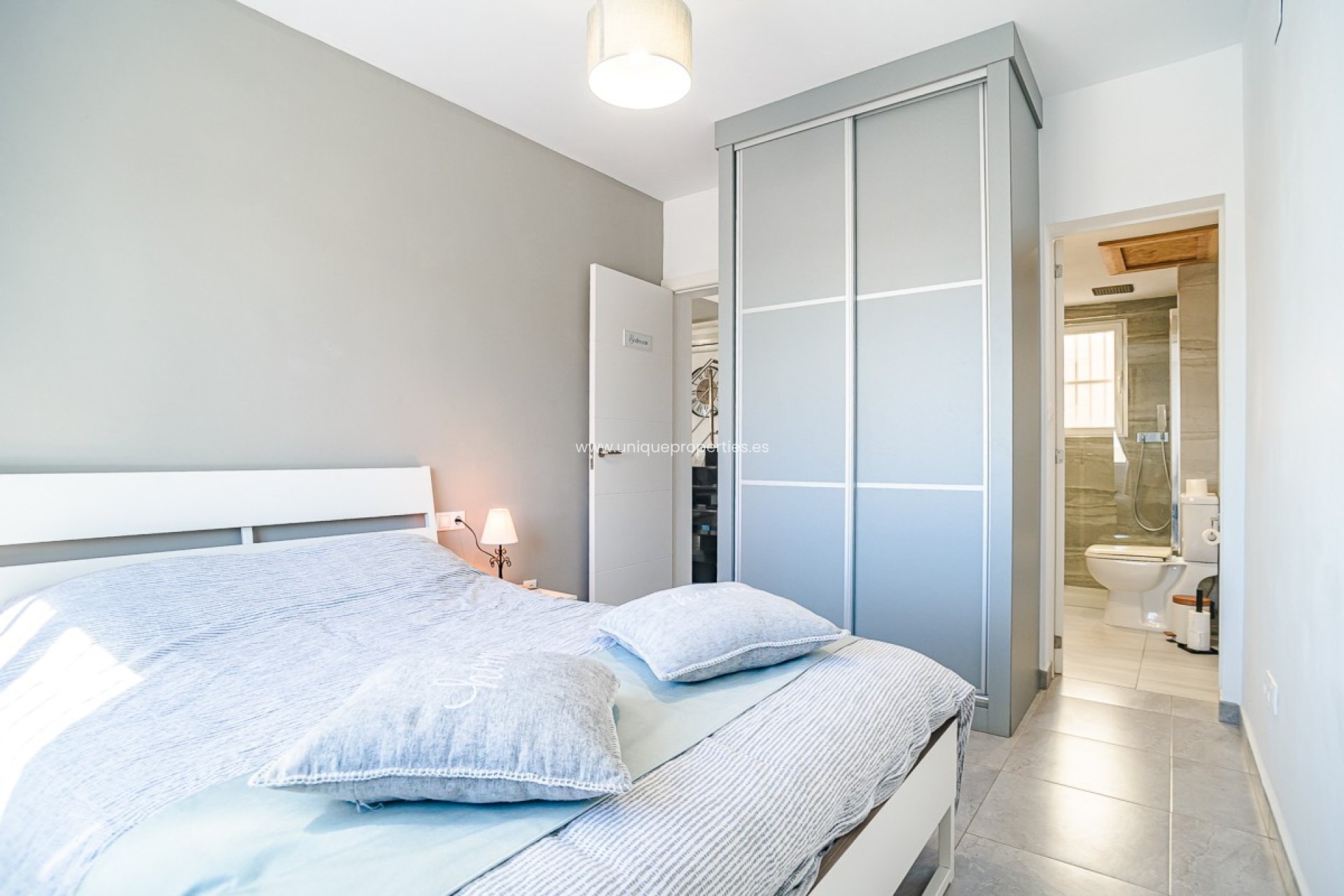 Resale - House -
Algorfa - ALGORFA