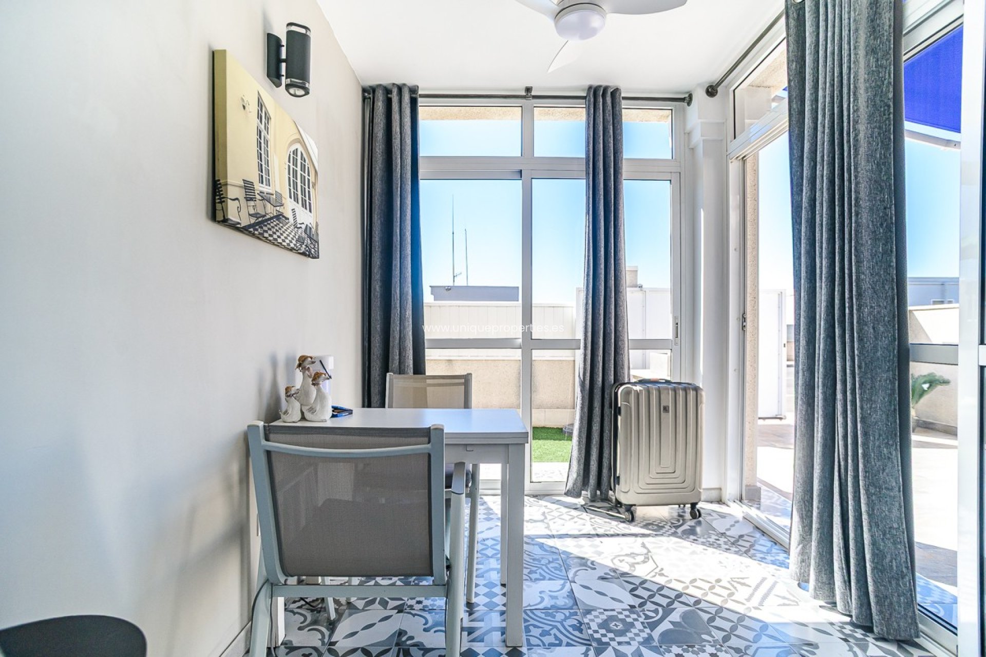 Resale - House -
Algorfa - ALGORFA