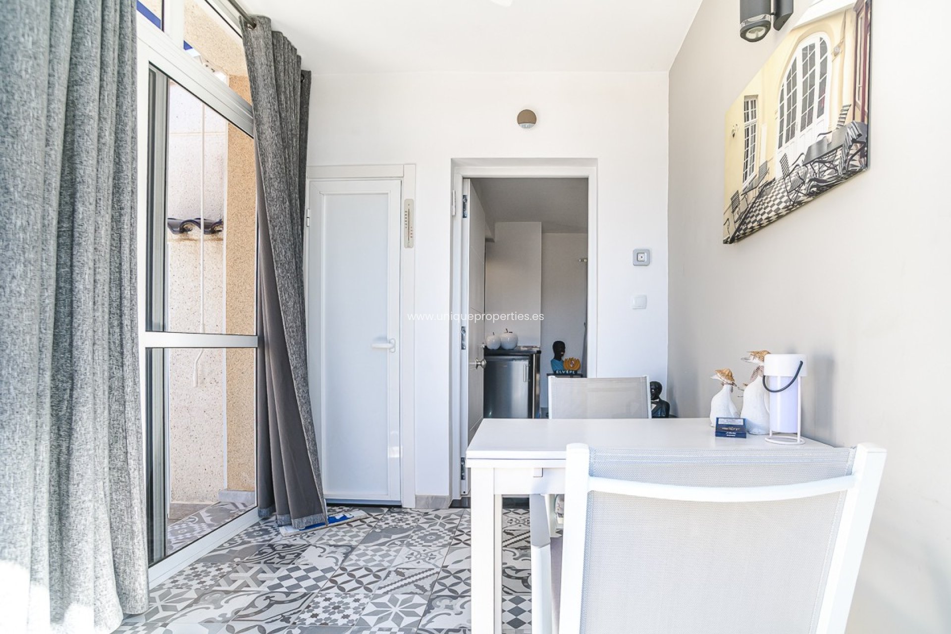 Resale - House -
Algorfa - ALGORFA