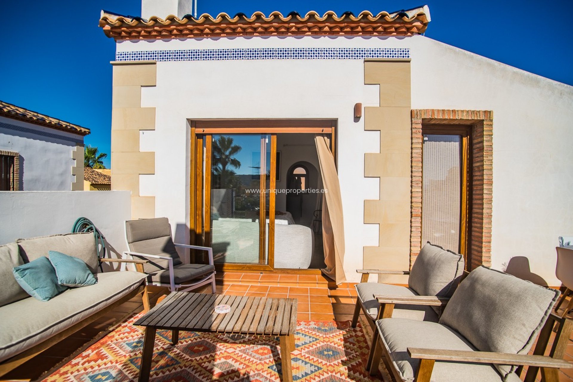 Resale - House -
Algorfa - ALGORFA