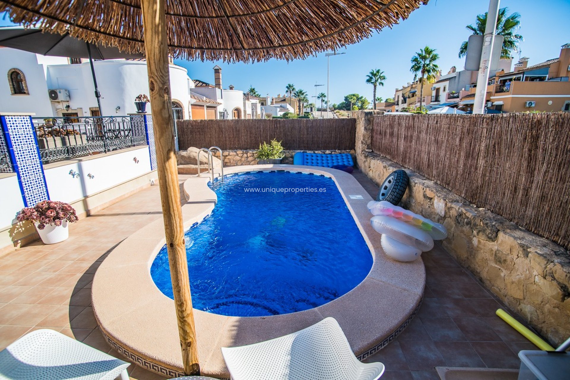 Resale - House -
Algorfa - ALGORFA