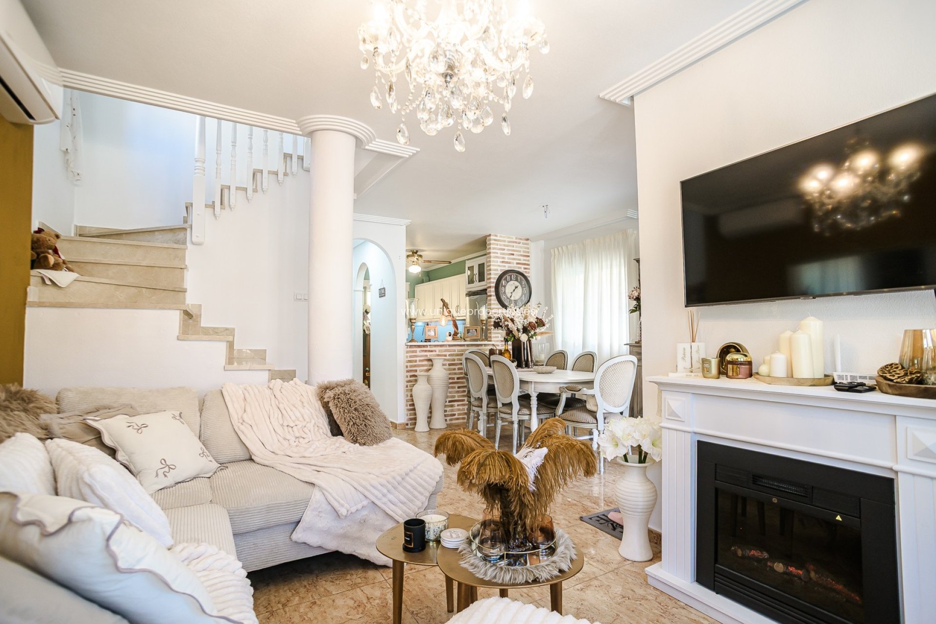 Resale - House -
Guardamar del Segura - EL RASO