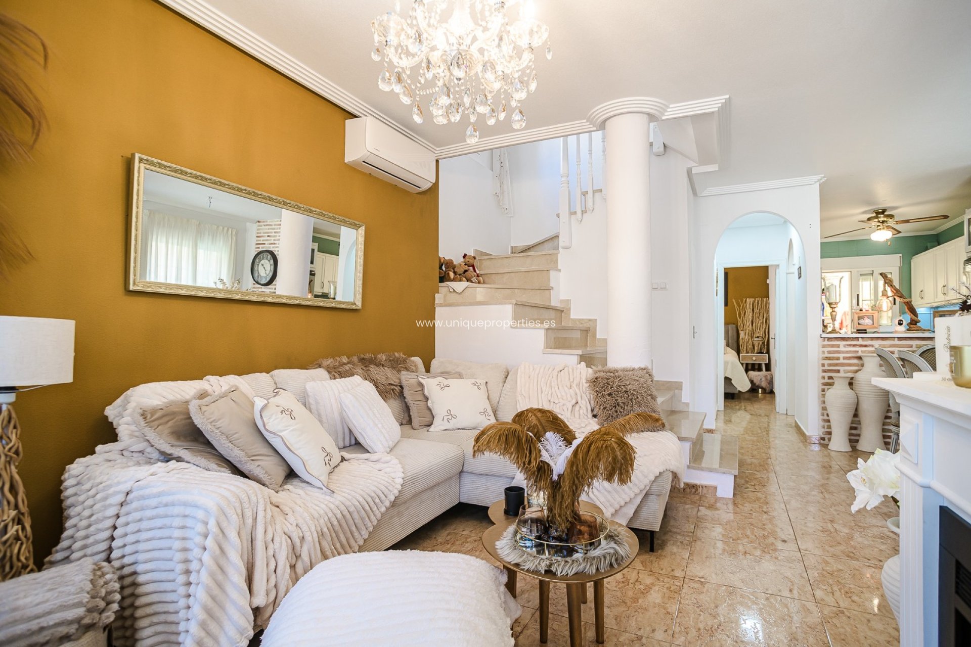 Resale - House -
Guardamar del Segura - EL RASO