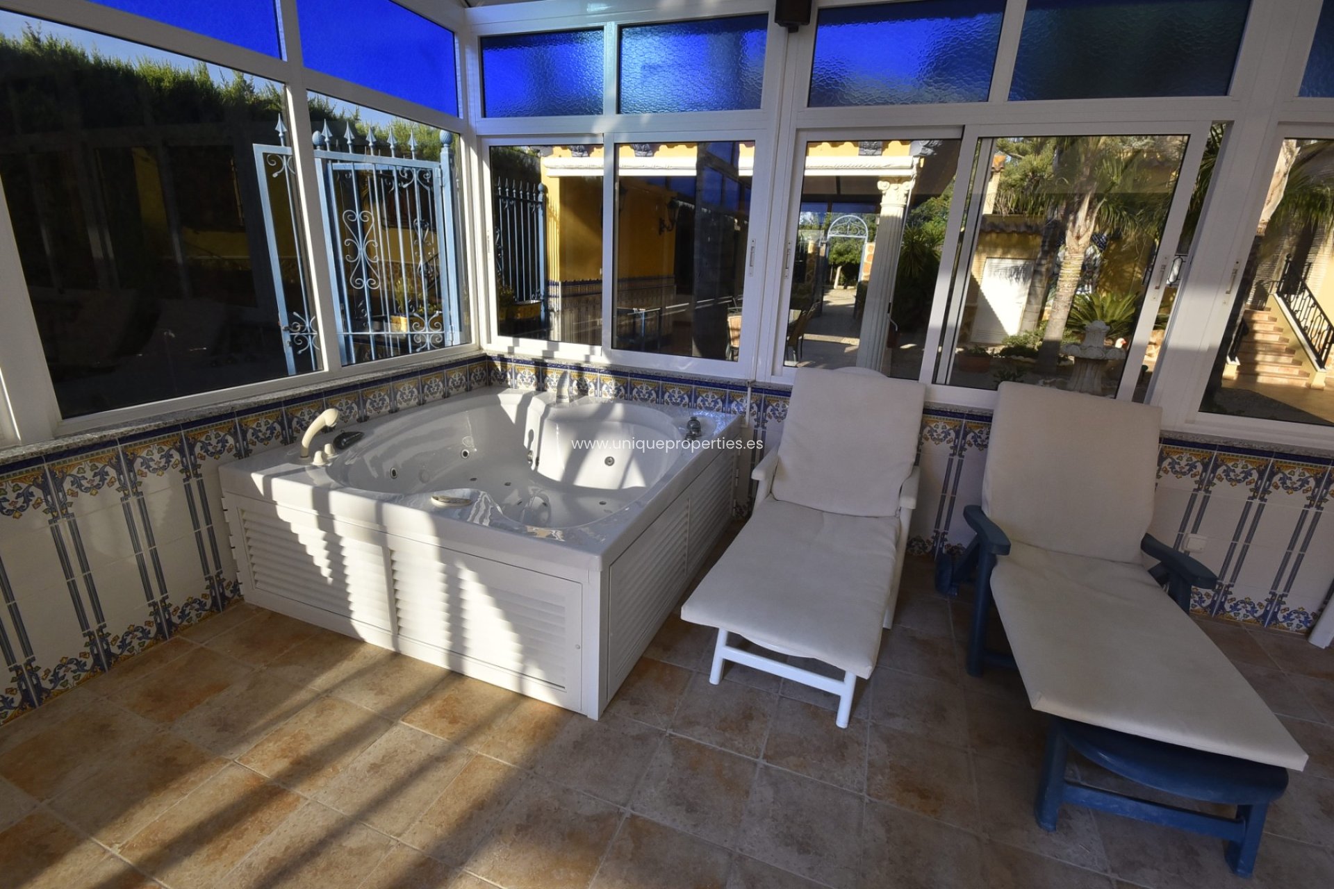 Resale - House -
La Matanza