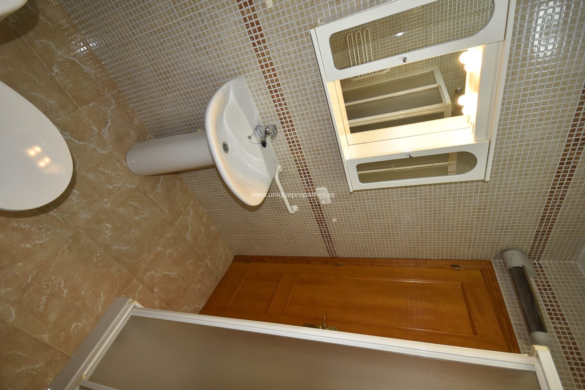 Resale - House -
La Matanza