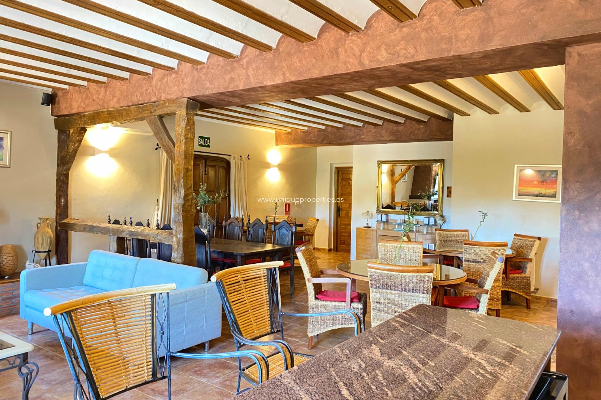 Resale - House -
Lorca