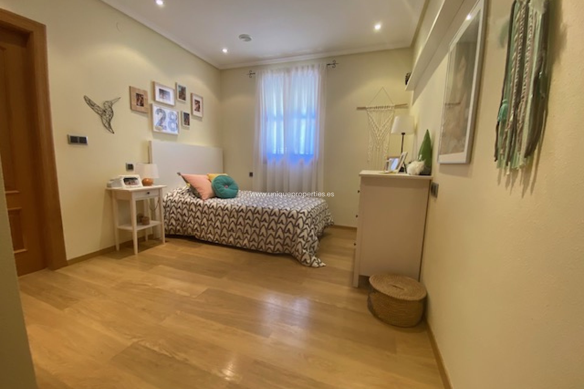 Resale - House -
Murcia