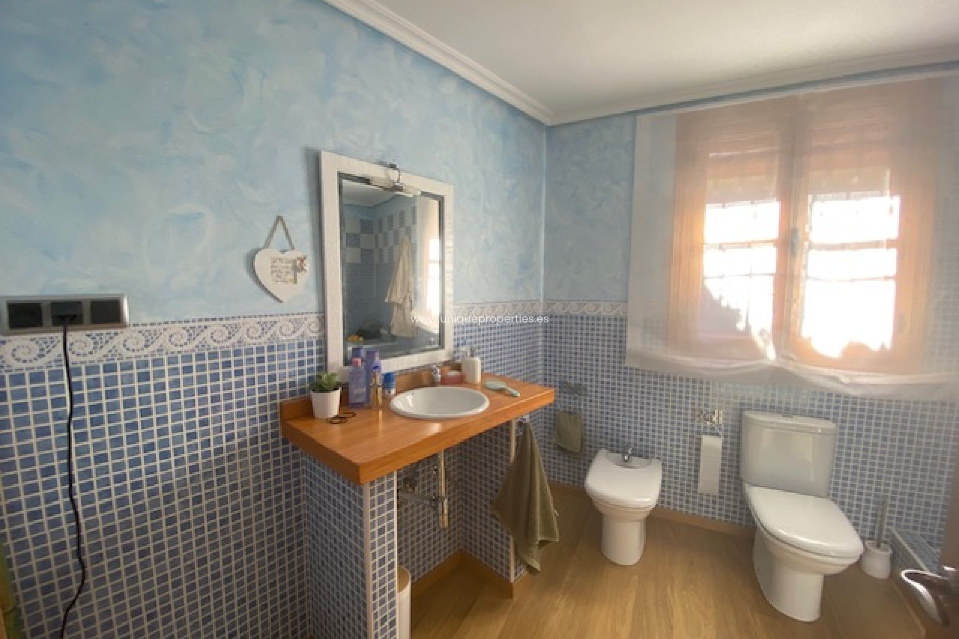 Resale - House -
Murcia