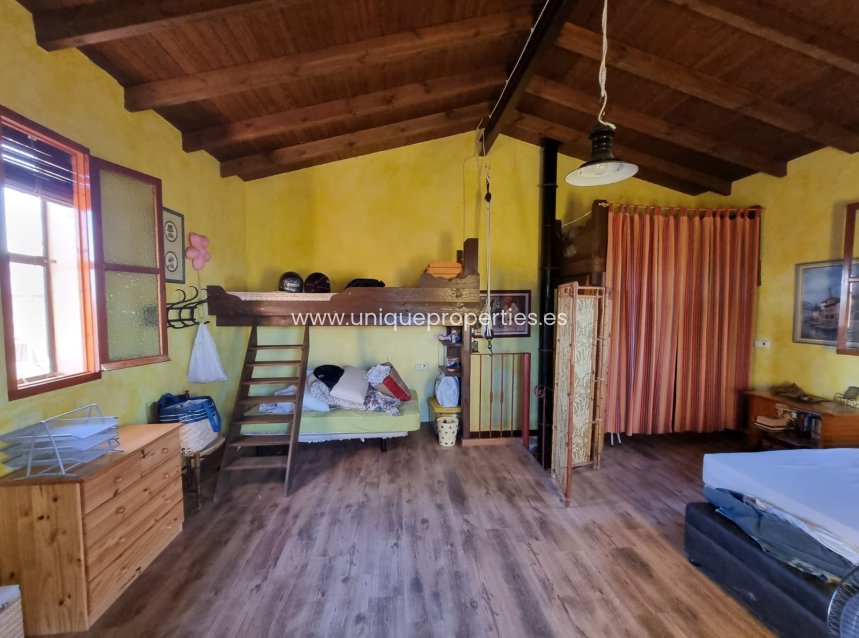 Resale - House -
Orihuela - Benferri