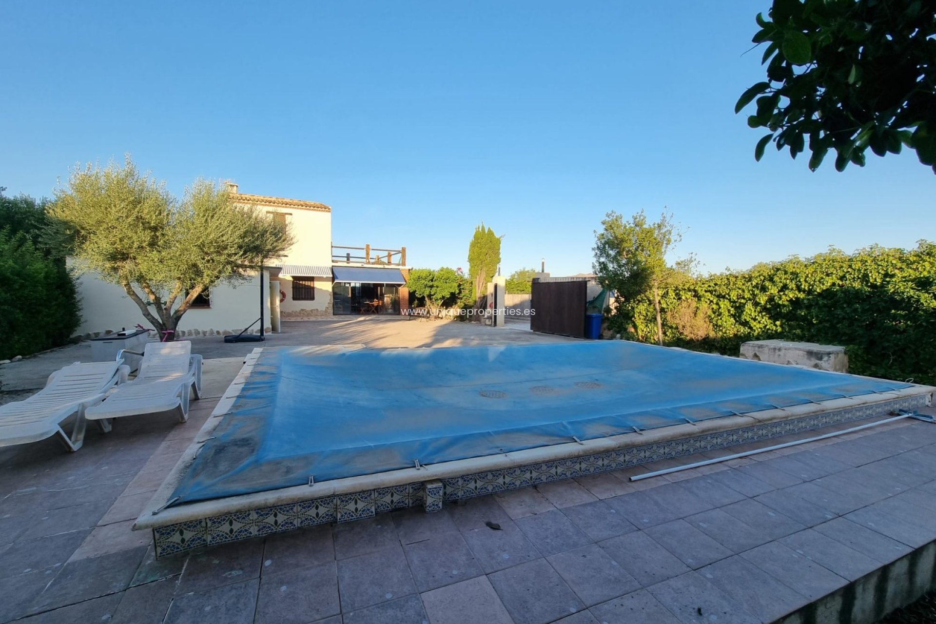 Resale - House -
Orihuela - Benferri