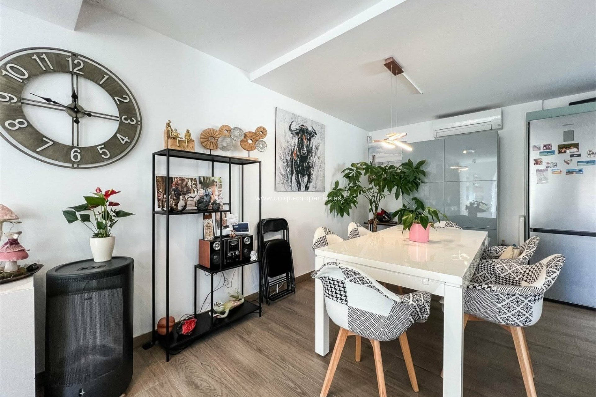 Resale - House -
Orihuela Costa - Villamartin