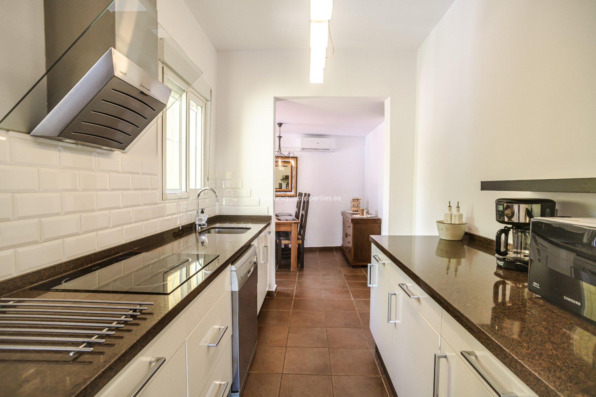 Resale - House -
San Fulgencio - urb.la marina