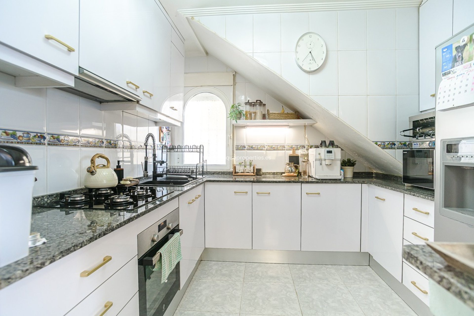 Resale - House -
San Fulgencio - urb.la marina