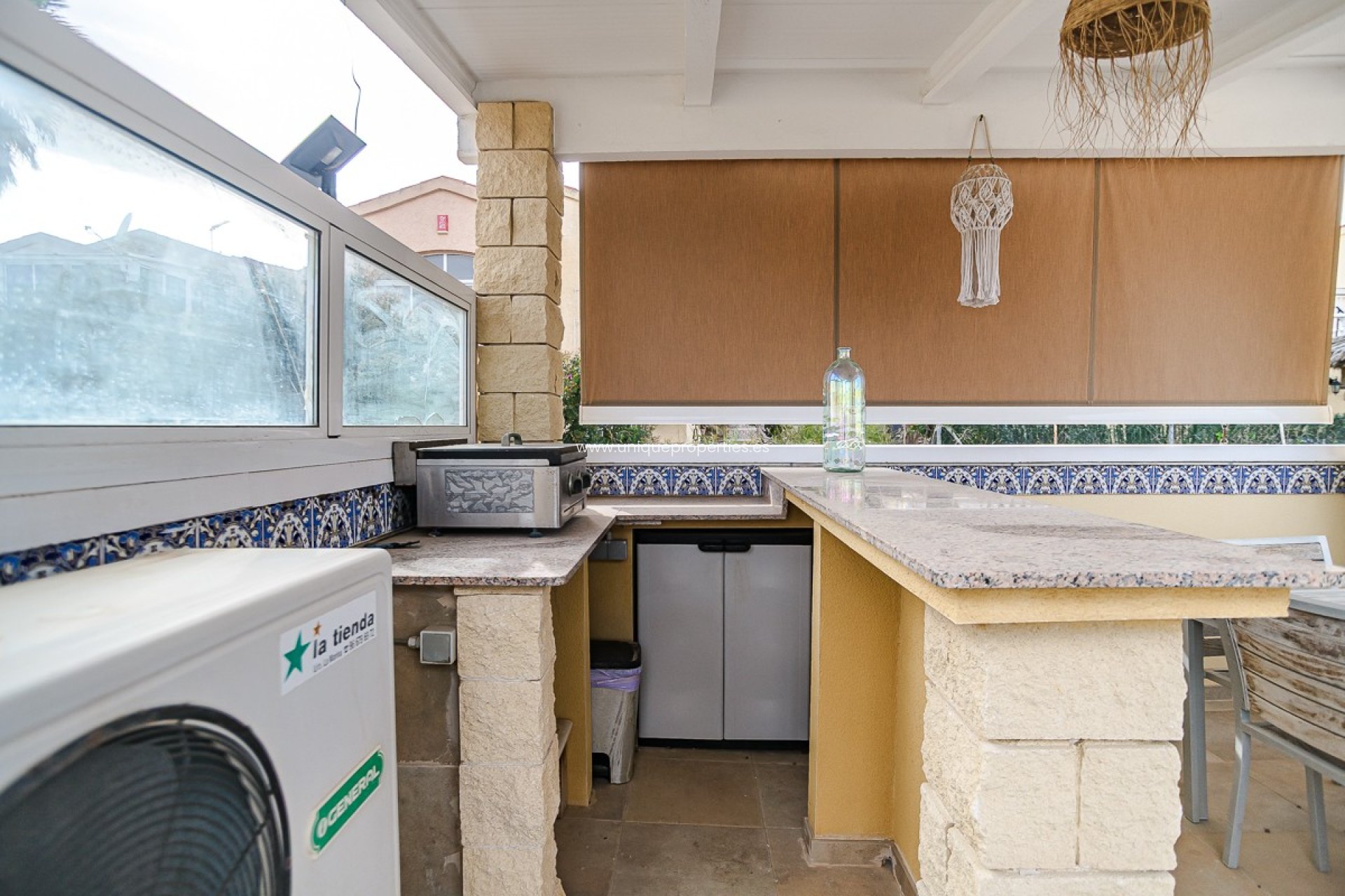Resale - House -
San Fulgencio - urb.la marina