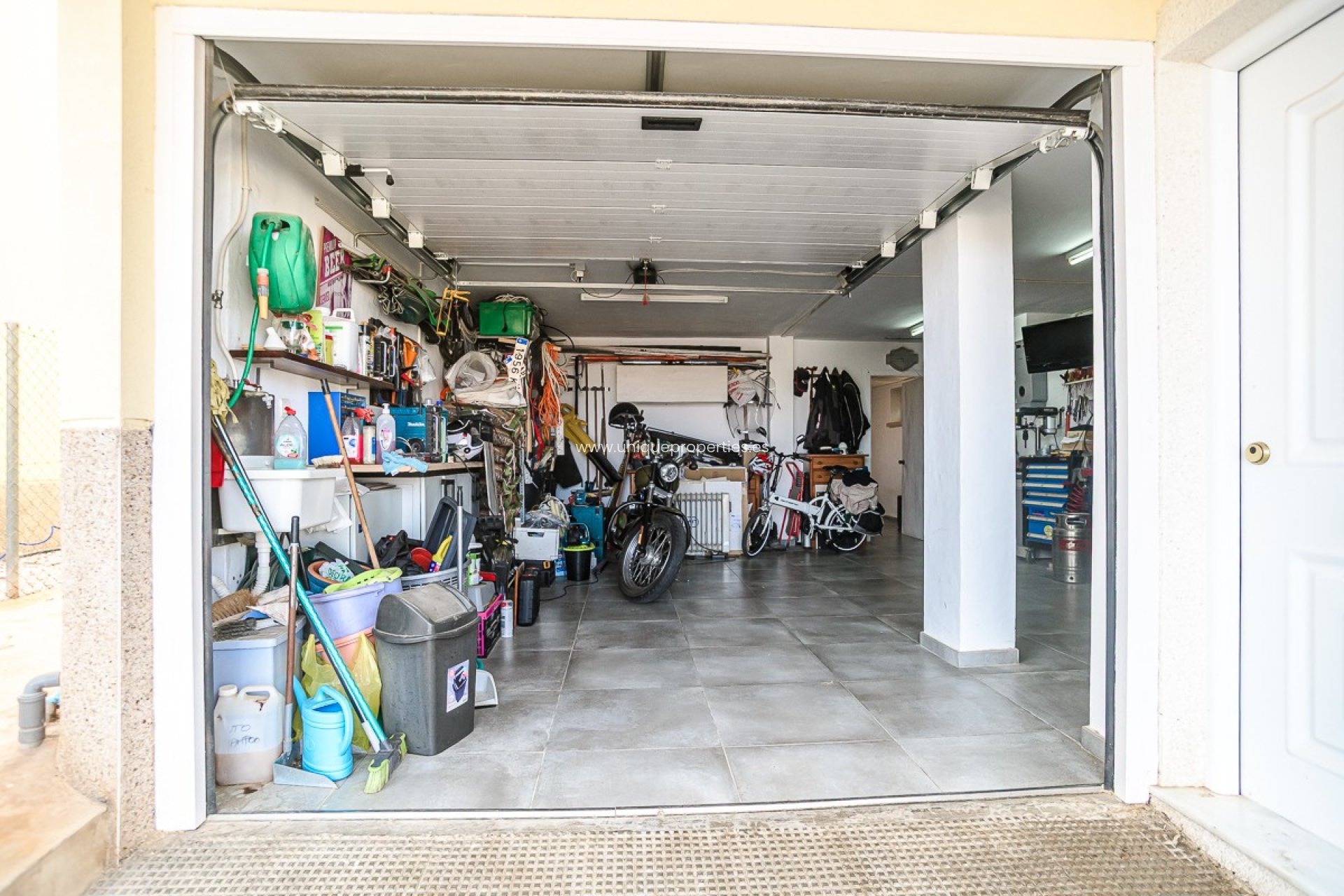 Resale - House -
San Fulgencio - urb.la marina